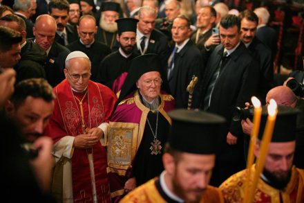 Pope Leo XIV urges Lebanese leaders to be peacemakers